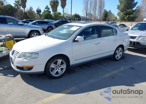 2009 Volkswagen Passat Komfort from USA, damaged, VIN WVWJK73C49P034962